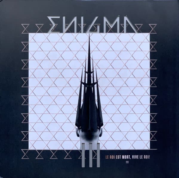 Le Roi Est Mort, Vive Le Roi!