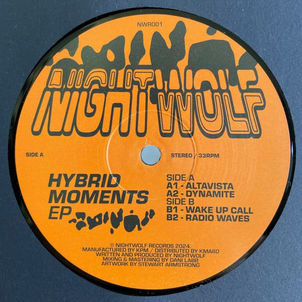 Hybrid Moments EP